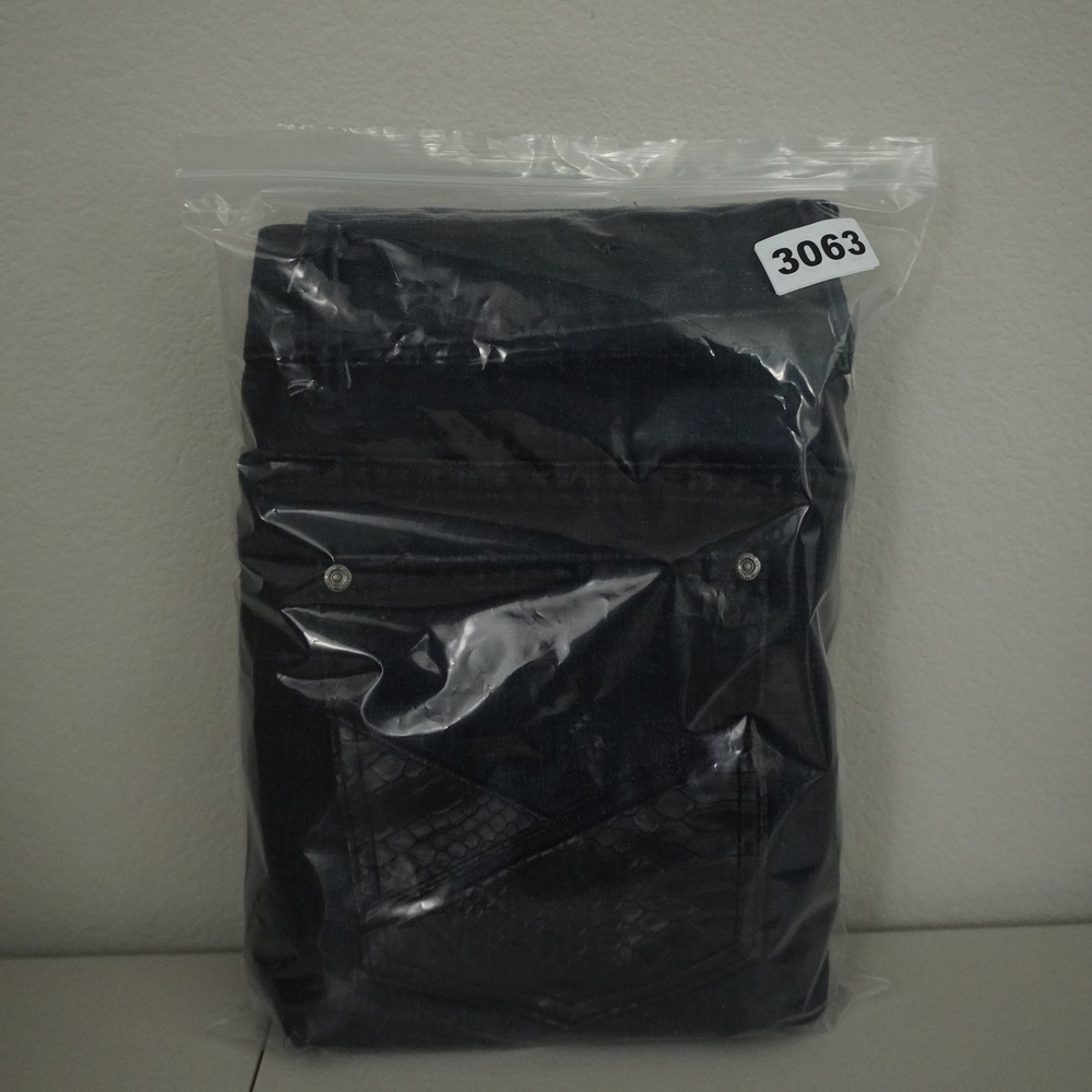Reset Denim Shorts Mens 34 Dark Wash Blue Faux Snakeskin Back Pockets Streetwear - Picture 8 of 13